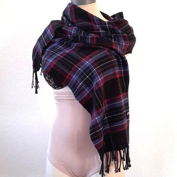 Scotland Cashmere Scarf - Picture 9 of 15